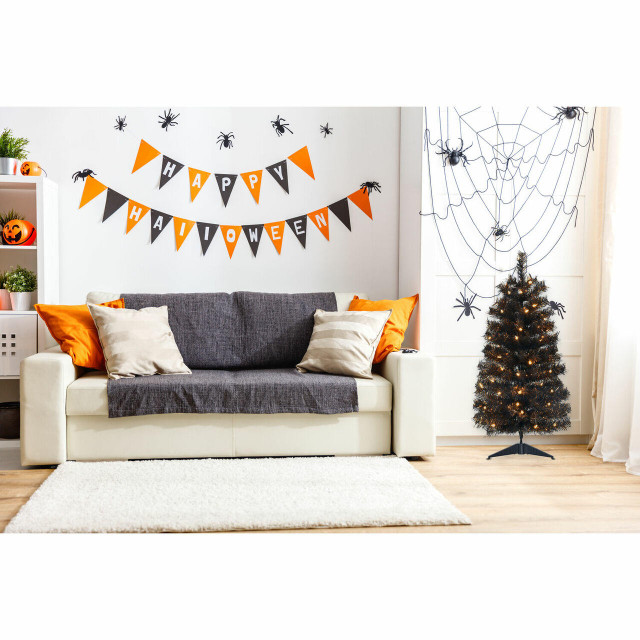 halloween living room decor